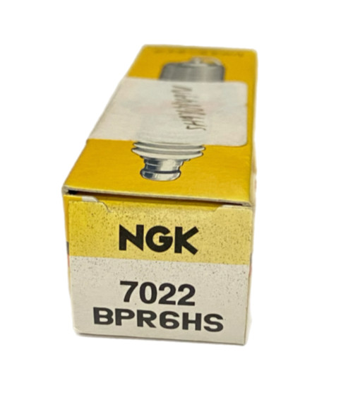 NEW NGK Spark Plug Single 7022 BPR6HS