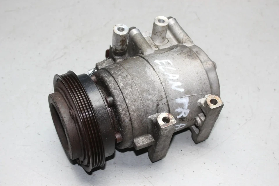 Compresor aire acondicionado compresor aire acondicionado F500 AKYAA-C3 Hyundai Elantra XD 1.6 año 02 Foto 3 de 4