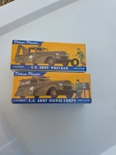 Vintage 40's Style American Dimestore 1:43 Army Signal Corps And Wrecker 