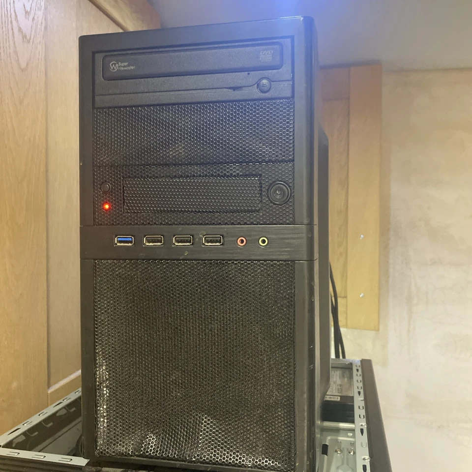 PC GAMING I7-4770 12GB 180ssd + Placa Base Asrock - Imagen 3 de 4