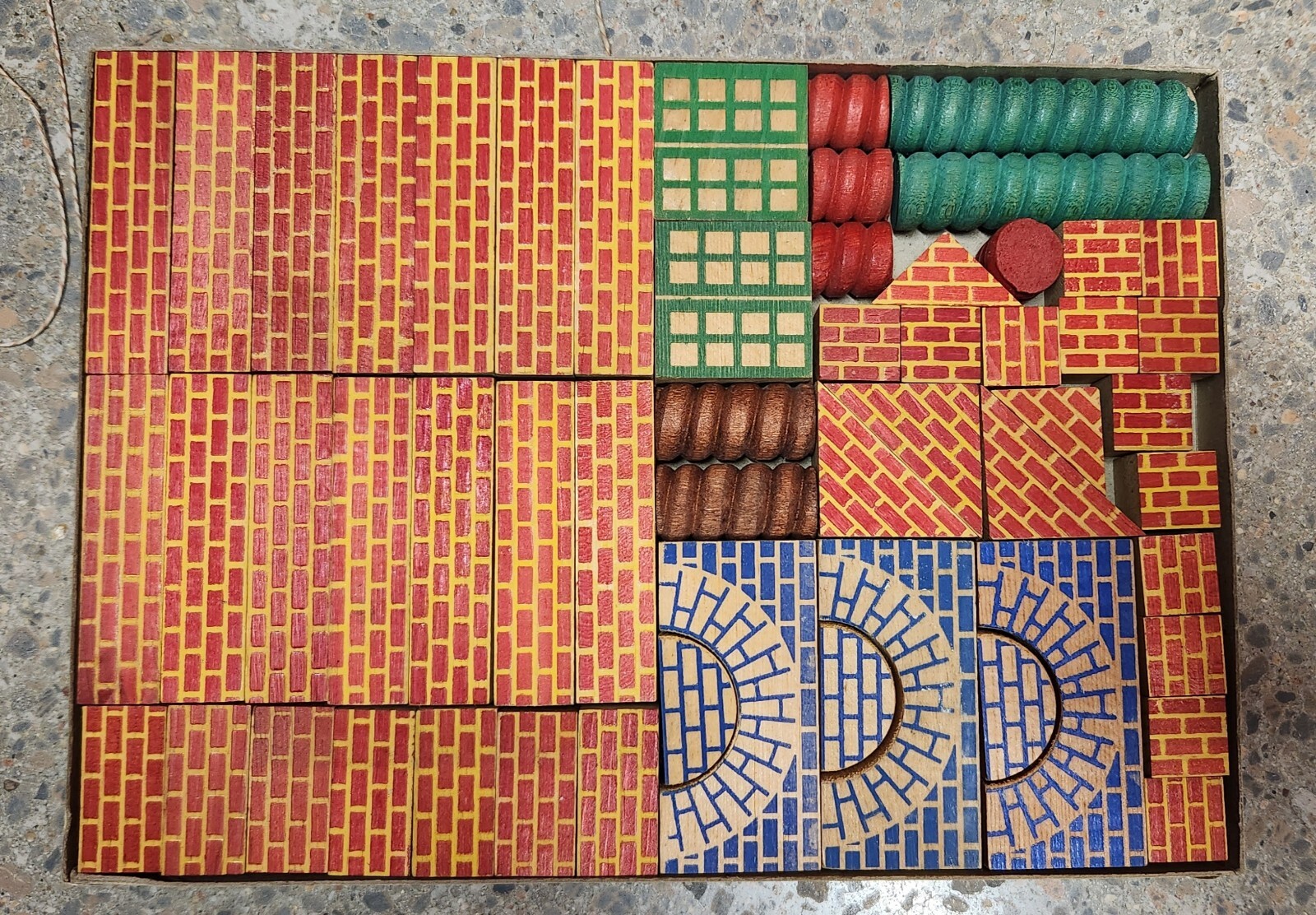 Picture 4 of 5