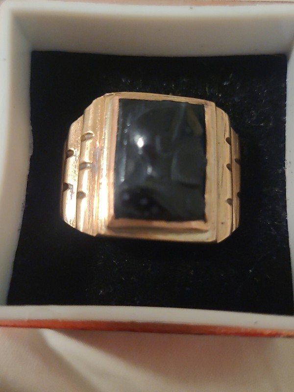 Men's RING & HEMATITE INTAGLIO SIGNED, MEN'S SIZE 10 