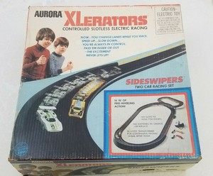 AURORA XLERATORS SLOT CAR SET #2601 
