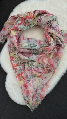 Esprit Tuch Aquarell Blumen Muster Pink Bunt Kleine Fransen 100x100 Creme