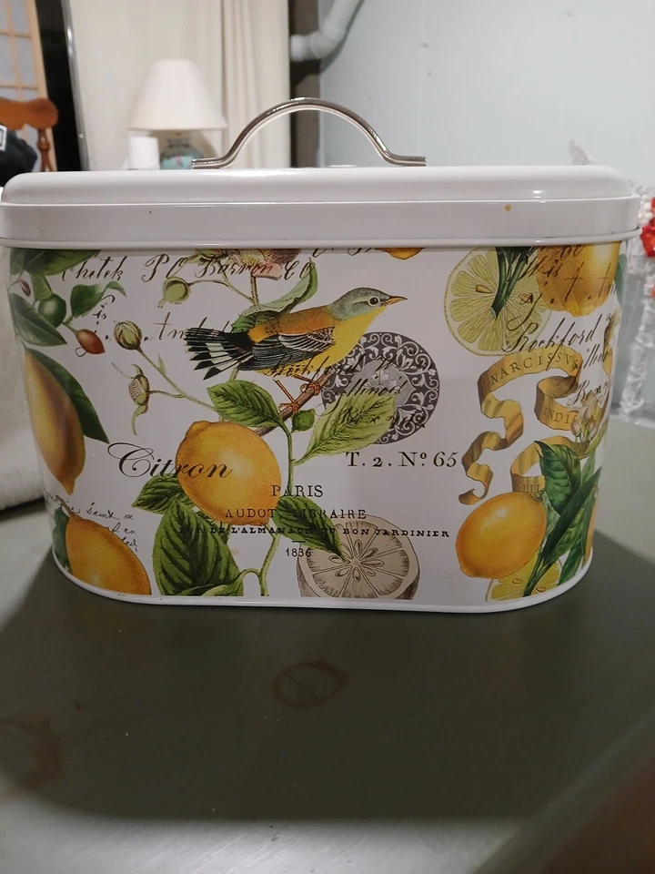 Caja de pan Michel Designs Foto 2 de 2