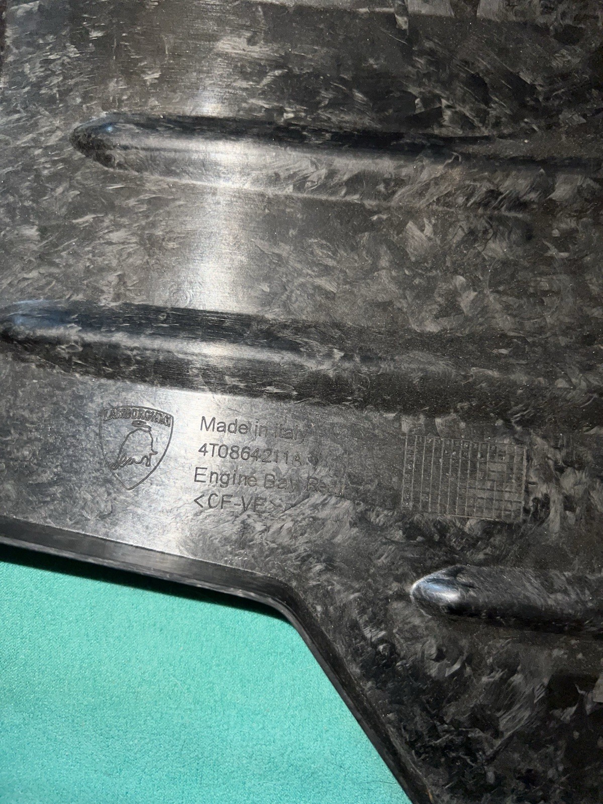 Lamborghini Huracan 2015-2022 Engine cover P/N 4T0864211A