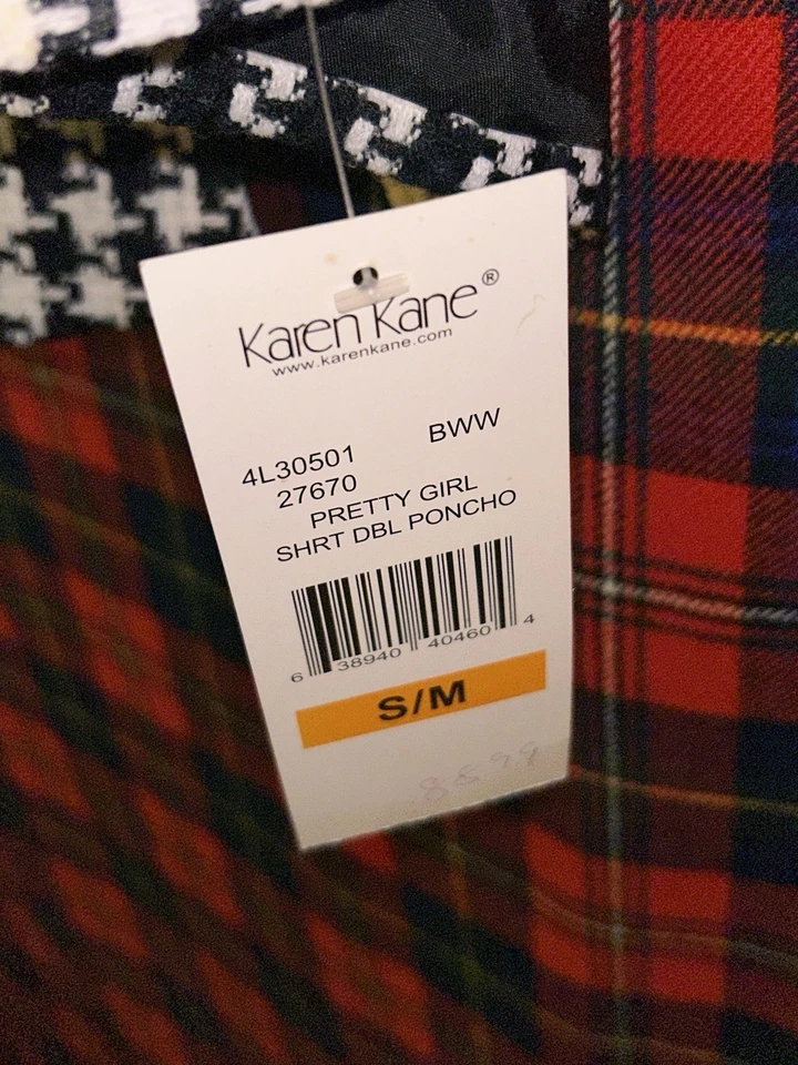 Novo Poncho Duplo Curto Karen Kane Pretty Girl Preto/Branco Feminino P/M Novo com etiquetas - Imagem 4 de 4