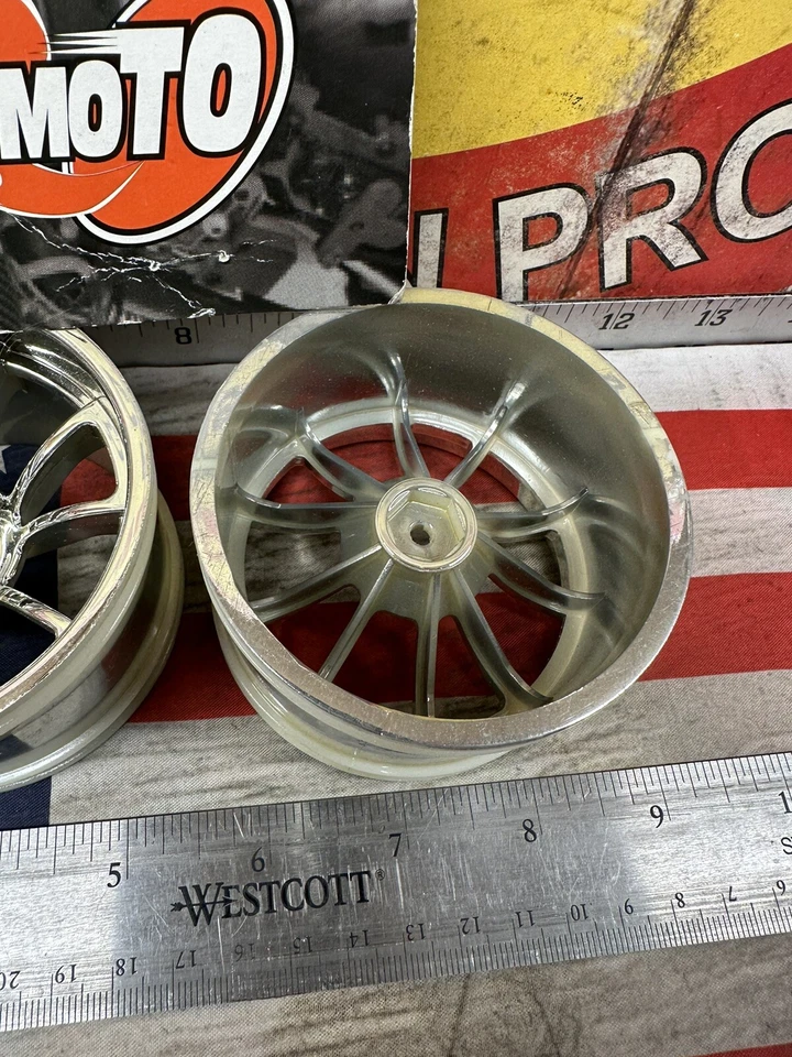 Ruedas HIMOTO 08044 12mm Cromo 2 piezas. Foto 4 de 4