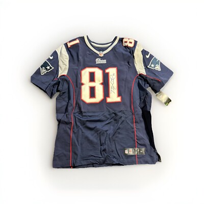 Nike On Field New England Patriots Jersey signed front & back by