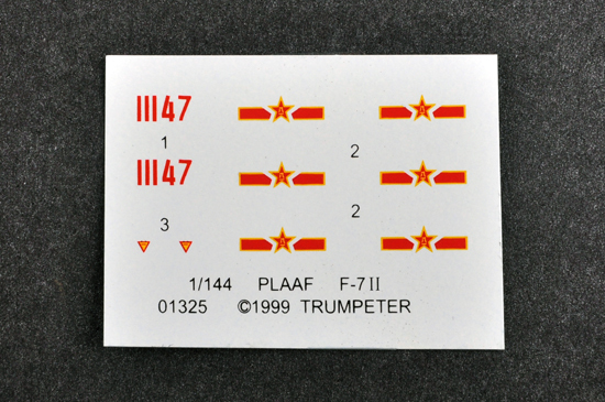 Trumpeter 01325 1/144 Maßstab PLA Air Force F-7ii/MIG-21 Kämpfer