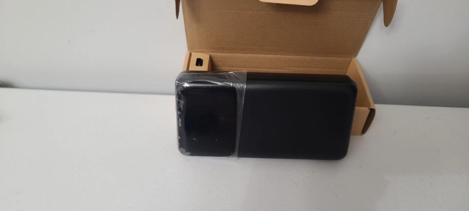 Banco de alimentación de 4 puertos 50000 mAh portátil de alta capacidad para teléfono celular cargador de batería NUEVO Foto 2 de 4