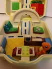 Vintage 1997 Pokemon Tomy Polly Pocket Nintendo Play Set City Center