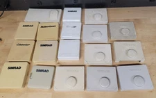 Simrad Autopilot Suncover Lot (18)