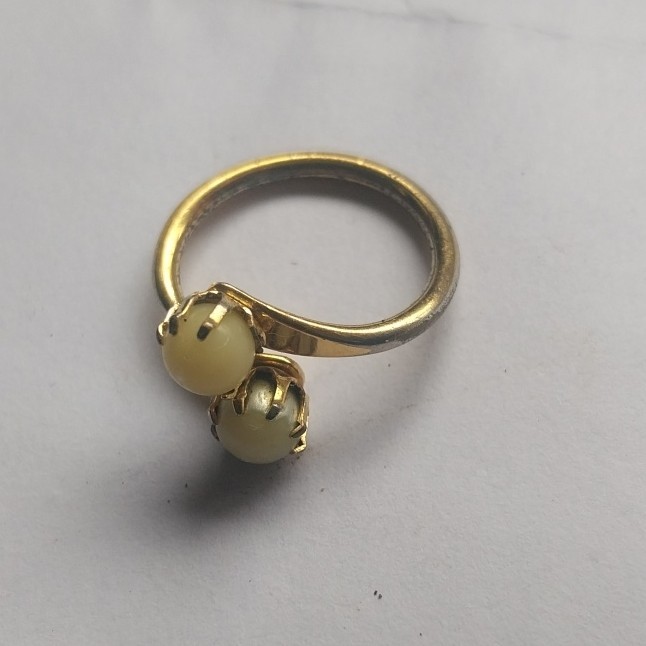 Vintage 1965 Sarah Coventry "Pearl Duet" Gold-Tone Bypass Ring - Adjustable