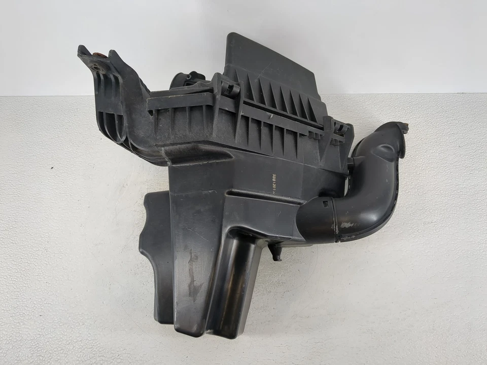 Tubo de mangueira de duto de admissão limpador de ar Ford Ford E250 Van 2013 preto RXZDW - Imagem 2 de 4