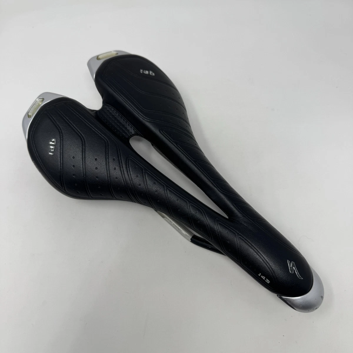 スペシャライズド　 toupe 143mm カーボンレール Preços baixos em Specialized Toupe 143mm | eBay