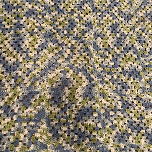 handmade blanket Crocheted - Picture 2 of 4
