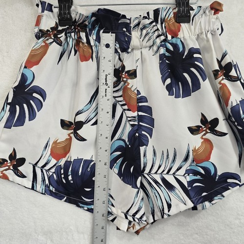 Camisa y Pantalones Cortos Shein Para Mujer Hawaianos Abotonados Grandes Azul y Blanco Playa Verano - Imagen 11 de 18