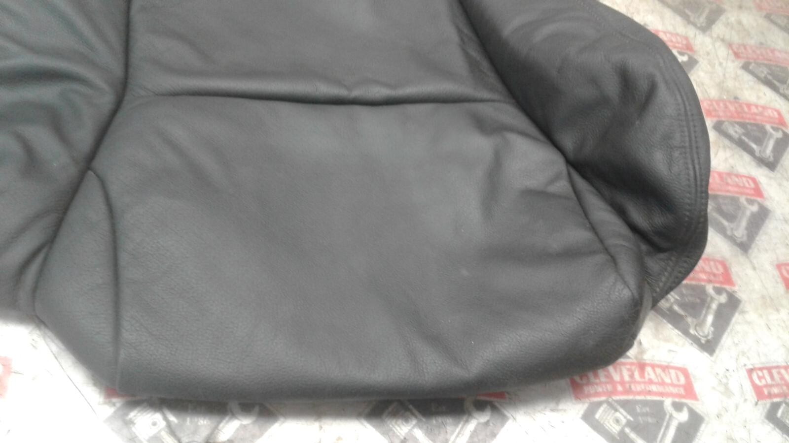Picture 3 of 9