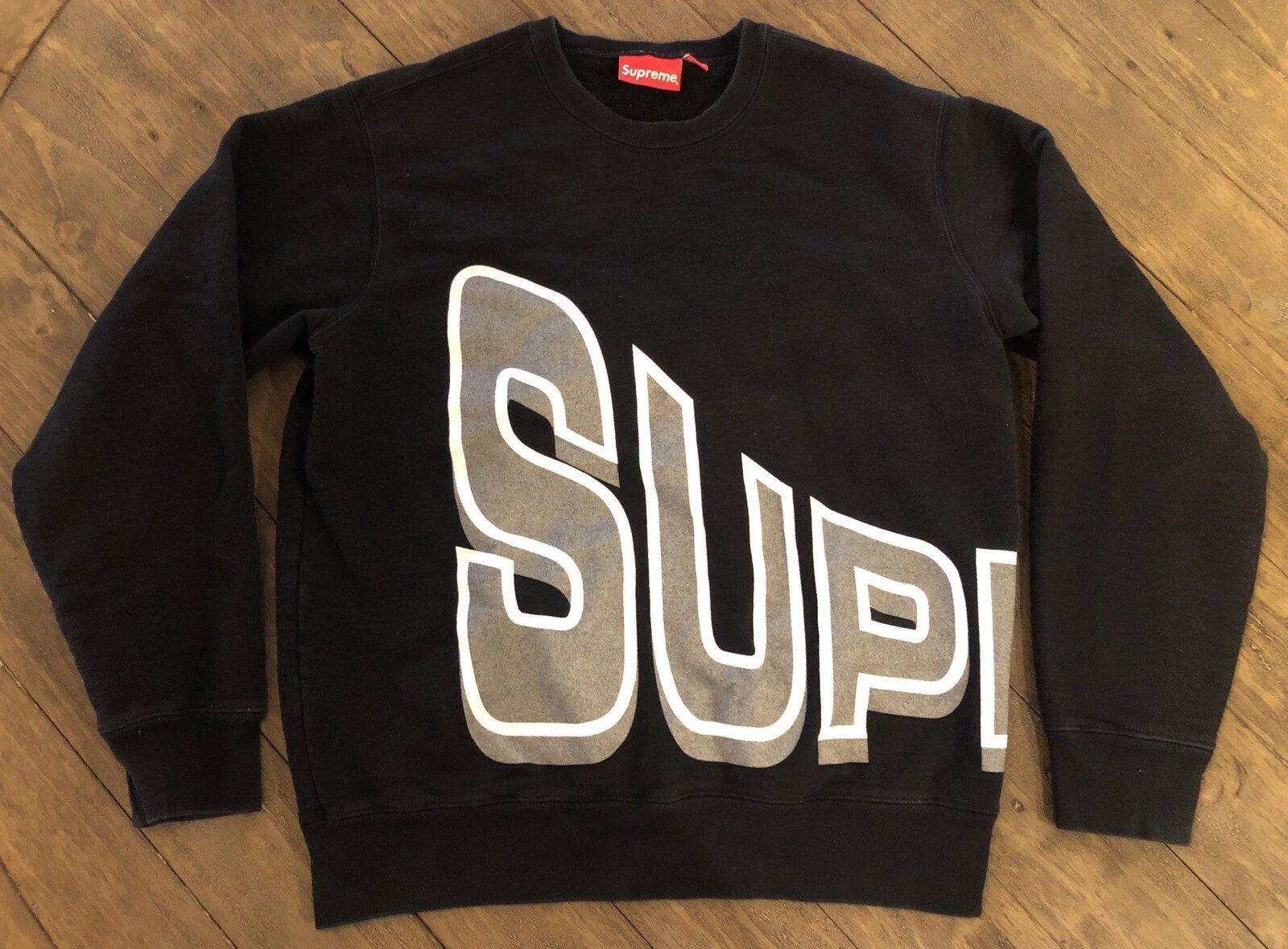 RARE SWEAT SHIRT NOIR COL ROND LOGO ARC LATÉRAL SUPRÊME HOMME TAILLE MEDIUM