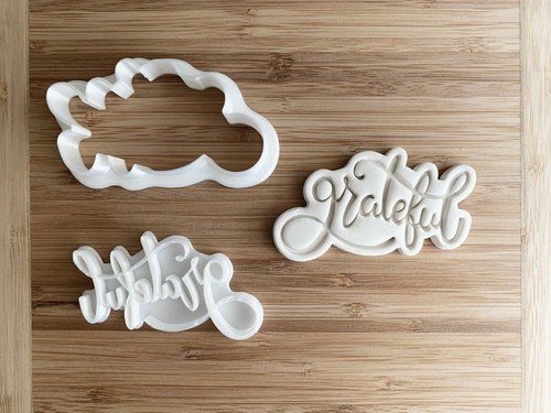 Grateful Cookie Cutter and Stamp Set Thanksgiving - Picture 2 of 21