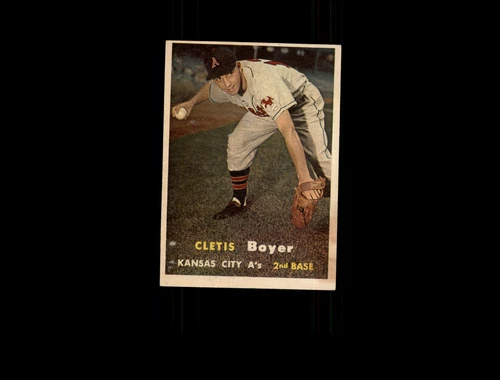 1957 Topps 121 Clete Boyer RC VG-EX #D919955