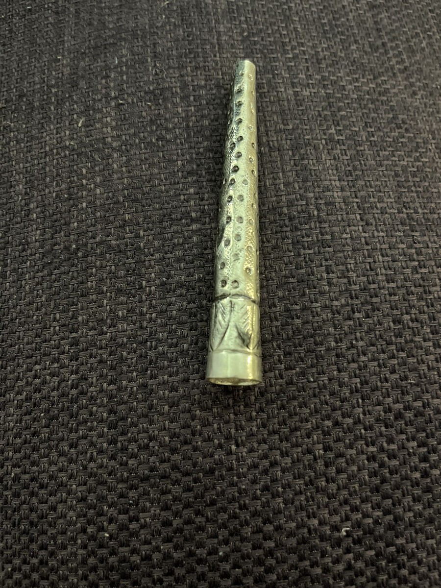 silver cigarette holder Japanese Case & Lighter The gilt lined interior features a hinged close which securely holds your favorite smoke English silver cigarette holder with