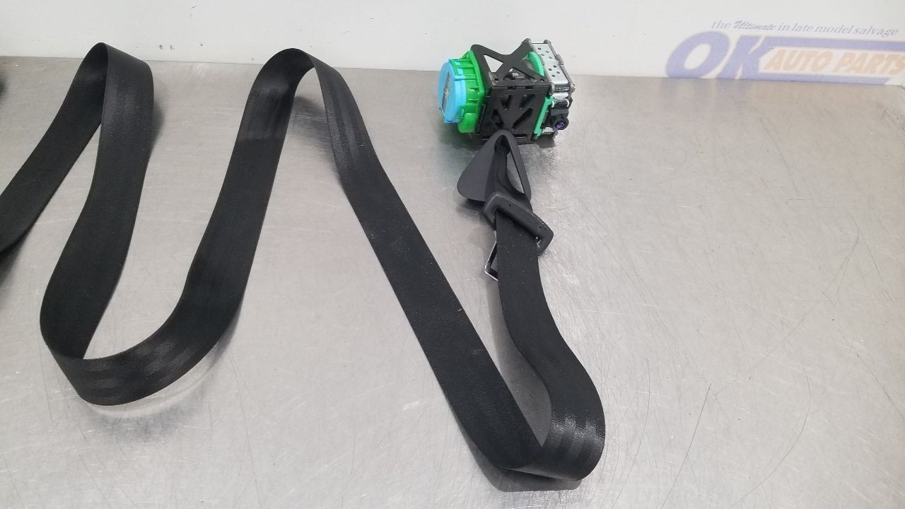 Audi R8 2008-2010 FRONT+LEFT Seat belt