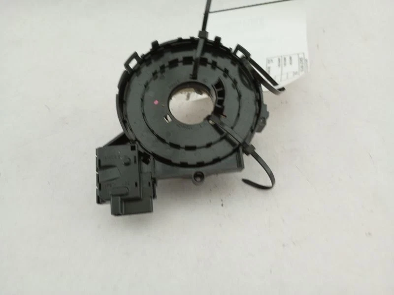 Audi TT MK2 8J Coupe Clock Spring Assembly Fits 08 09 10 11 12 13 14 15 - Image 2 of 4