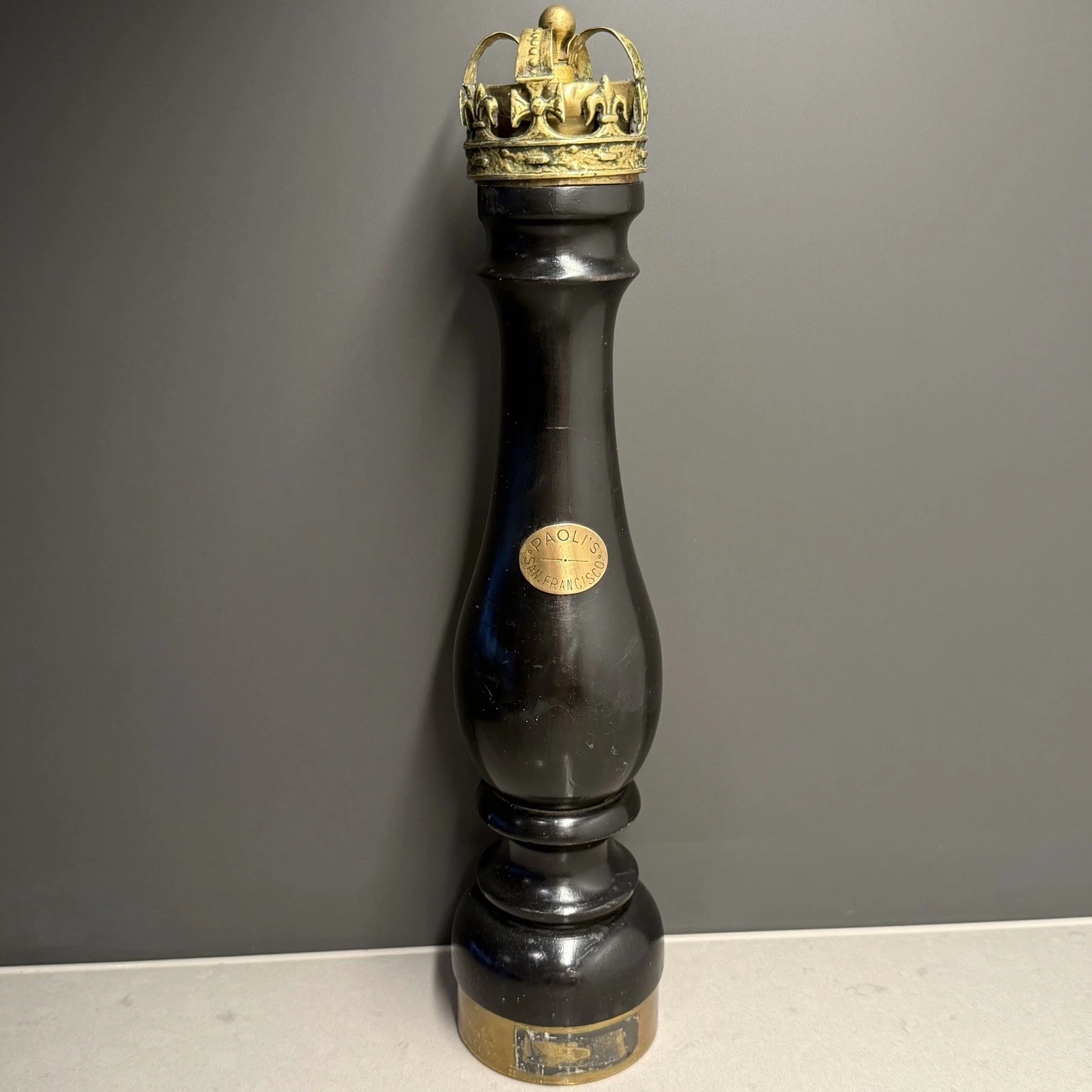 Paoli’s San Francisco Macina Temperata Chess Queen Wood Pepper Mill Grinder 15"