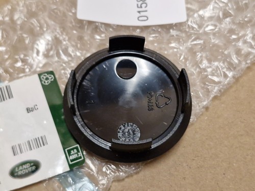 Jaguar X-Type Growler Wheel Centre Cap XF XJ XK X 2001-2010 C2C30081 Genuine - Picture 9 of 11