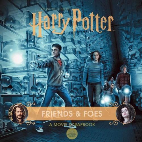 Harry Potter: Friends & Foes: A Movie Scrapbook by Jody Revenson (English) Hardc - Afbeelding 1 van 1