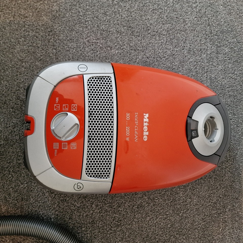 Miele vacuum cleaner 300 2200w eBay