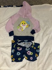 Pinkfong Baby Shark 2 pc Set Size 2T Sweater And Pants
