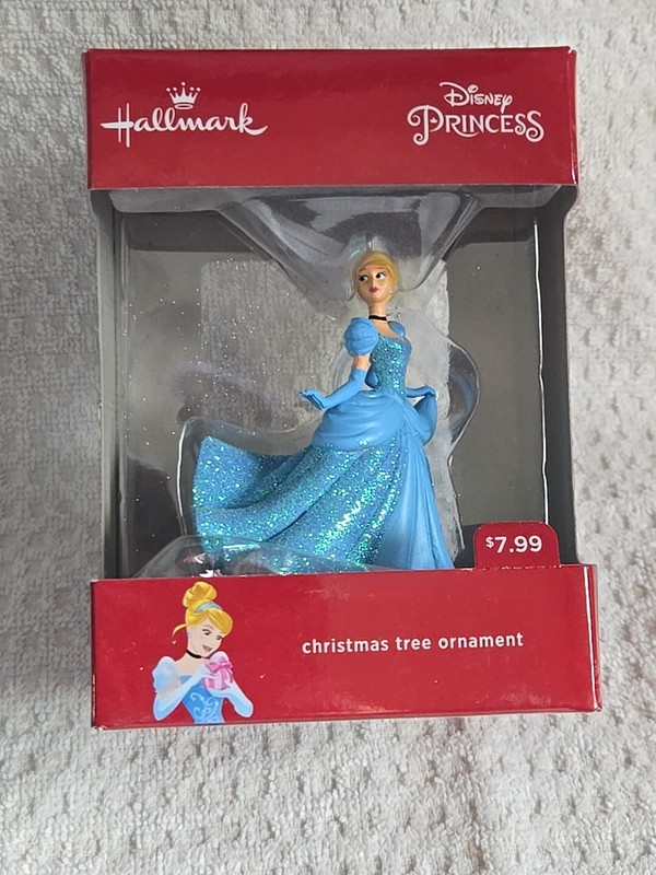 NEW  2016  Hallmark Disney Cinderella Christmas Ornament 