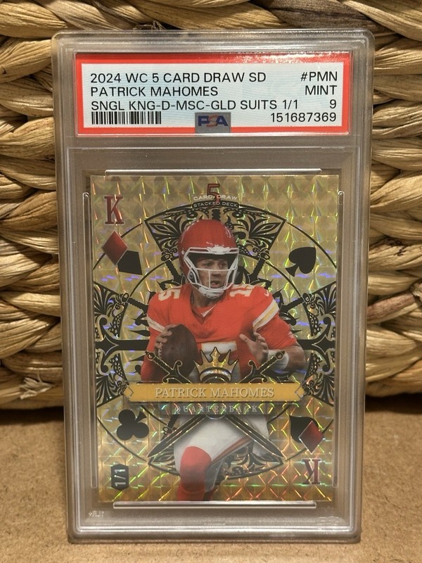 Patrick Mahomes Wild Card 2024 5 Card Draw Stacked Deck King Gold 1/1 PSA 9
