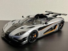 AUTOart Koenigsegg One:1 Moon Grey Carbon Diecast Model Car Used