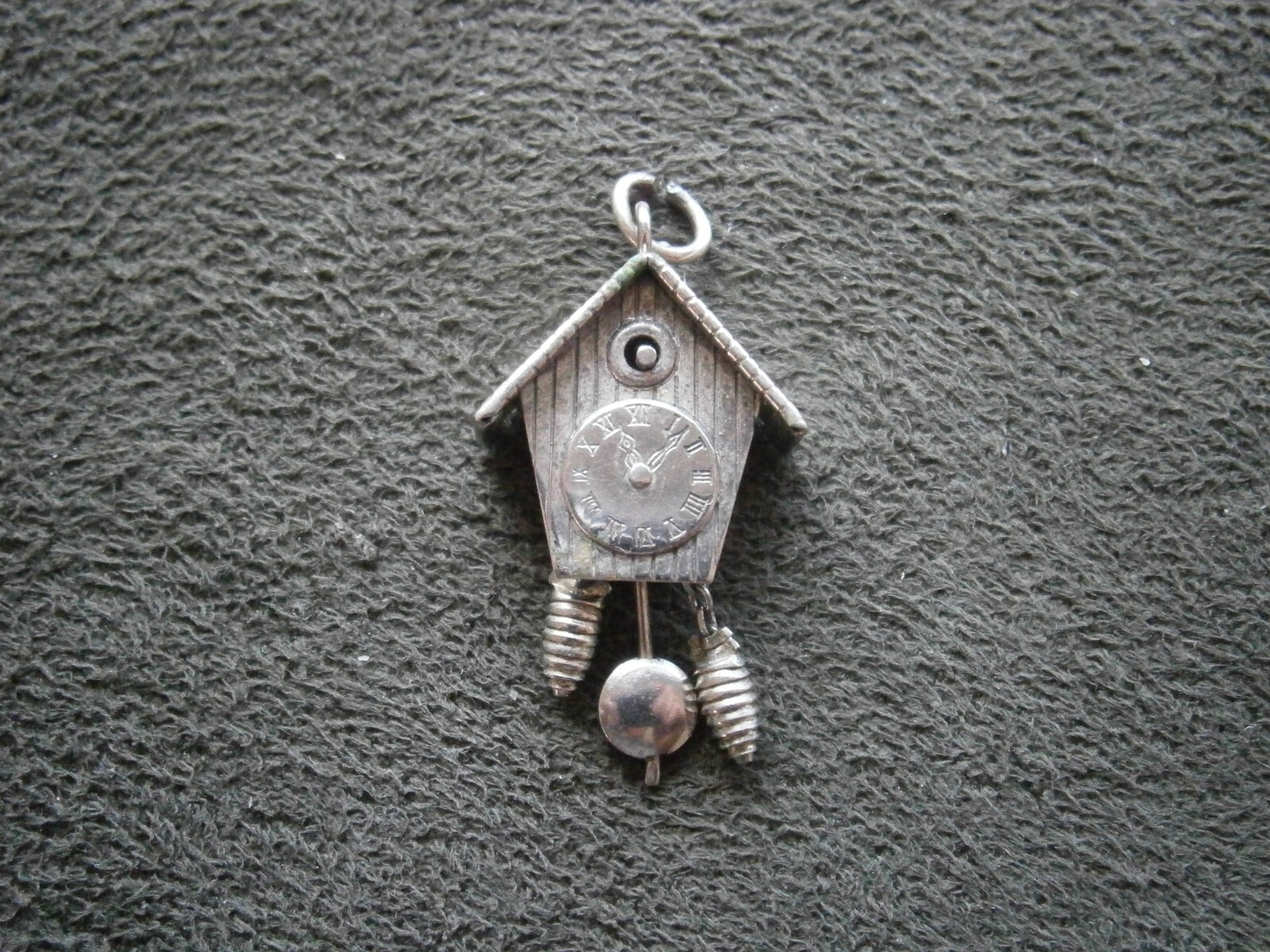 Cuckoo Clock Moving Pendulum Weights Vintage CHN … - image 4