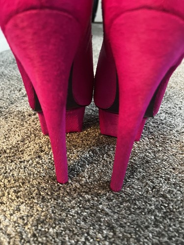 London Trash Lt. Wynne Pink Platform Fur Pumps, Women's 6,5. - Picture 8 of 13