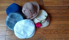 Lot of 5 beautiful Vintage Hats