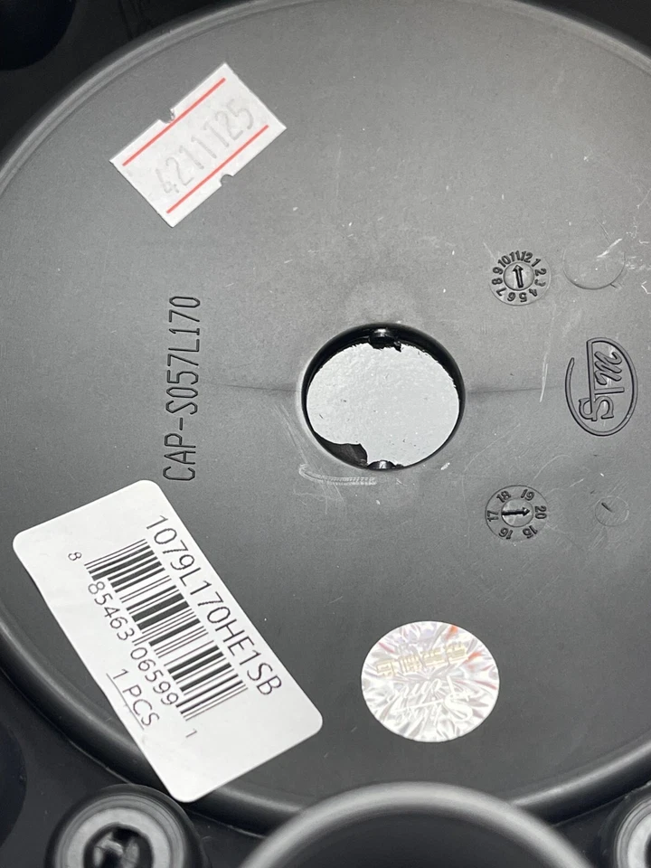 *TORNILLOS USADOS Helo negro satinado 8 tacos tapa central rueda no incluidos 1079l170he1sb Foto 3 de 3