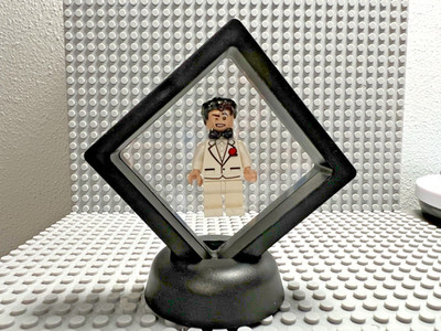 Minifigure Floating Display Case w/ stand-lego minifigure block dust *CASE ONLY*