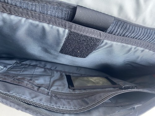 Timbuk2 Messenger Bag Umhängetasche Laptop gepolstert mit Riemen Gr. Med schwarz - Bild 9 von 20