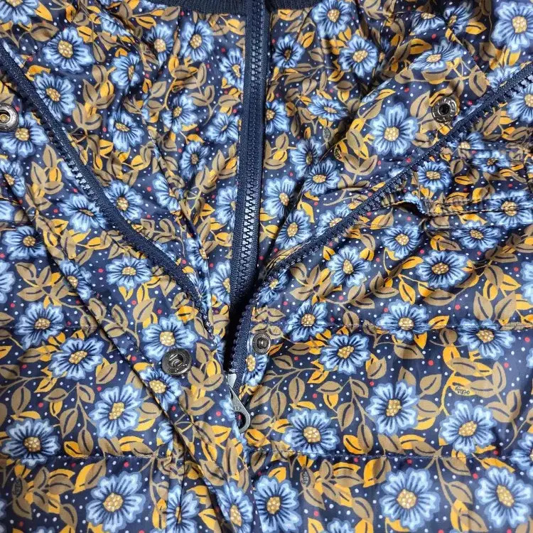 OILILY Down Padding Jacket M, Flower Pattern, Wat… - image 12