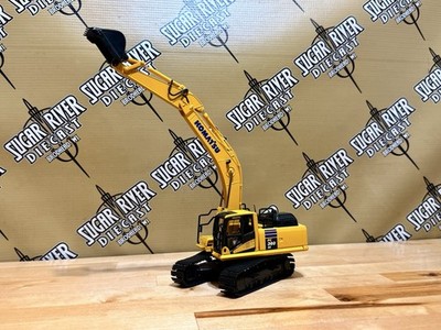 1:50 Komatsu PC360LC-11 Excavator First Gear Farm Toy Metal Tracks
