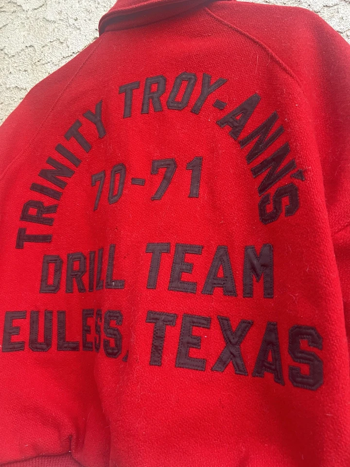 Chaqueta universitaria True Vintage años 70 de lana con cuero parcial bordada Foto 2 de 4