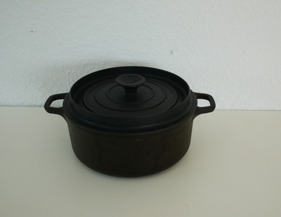 Gusseisen Bräter Schmortopf von Invicta aus Frankreich - 22 cm