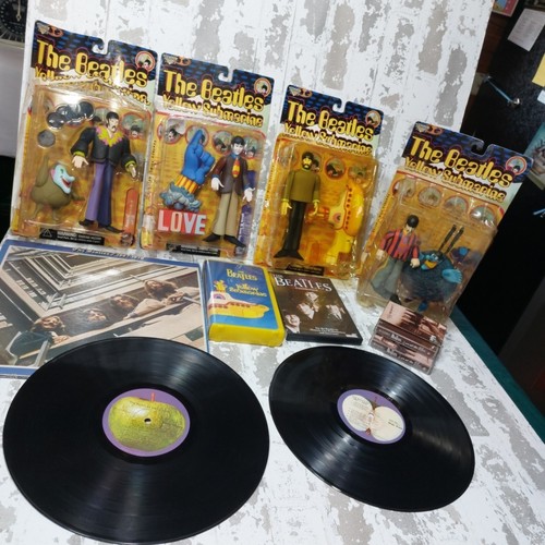 BEATLES YELLOW SUBMARINE SET All 4 Action Figures + Record, VHS, DVD, & Cassette - Picture 1 of 24