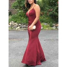 *DAVE AND JOHNNY* WINE COLORED FLOOR LENGTH PROM DRESS W PLUNGE NECKLINE