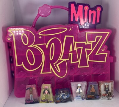 Bratz MGA Entertainment MGA's Miniverse Minis Collector's Case